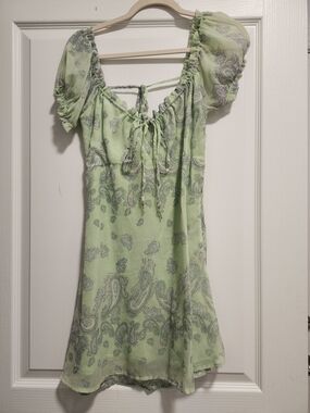 Urban Outfitters | Emerald Paisley Tie-Back Dress